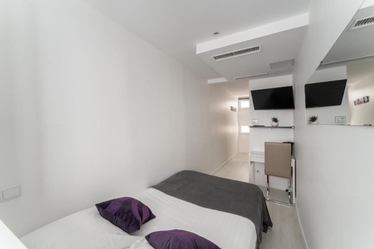 Hotel L'oasis Montparnasse Parigi