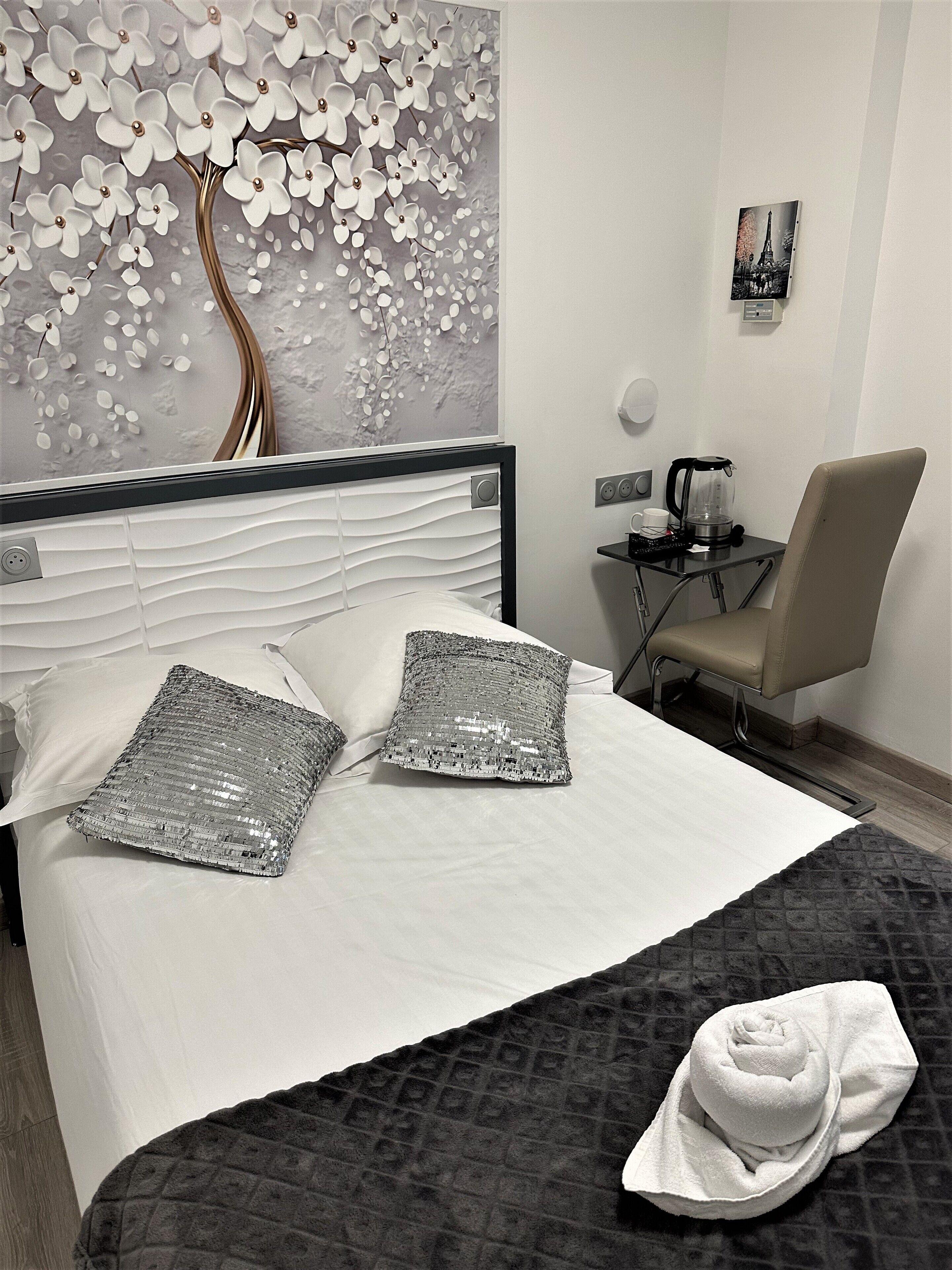 L'oasis Montparnasse Hotel 2*